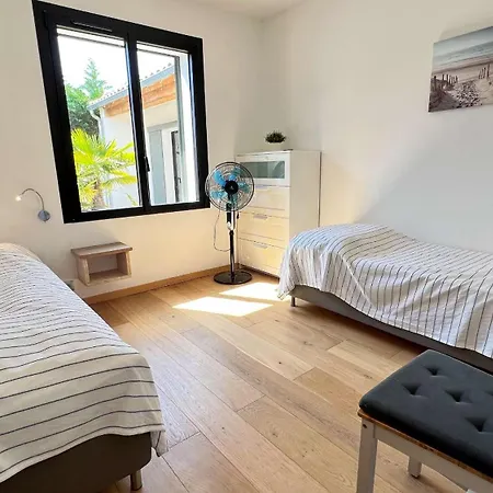 Superbe Avec Piscine Au Cœur Du Village Villa *