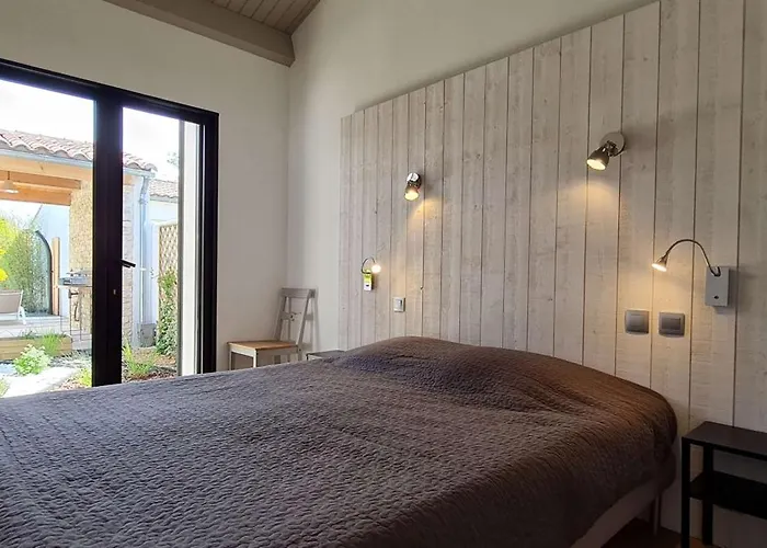 Villa Superbe Avec Piscine Au Cœur Du Village