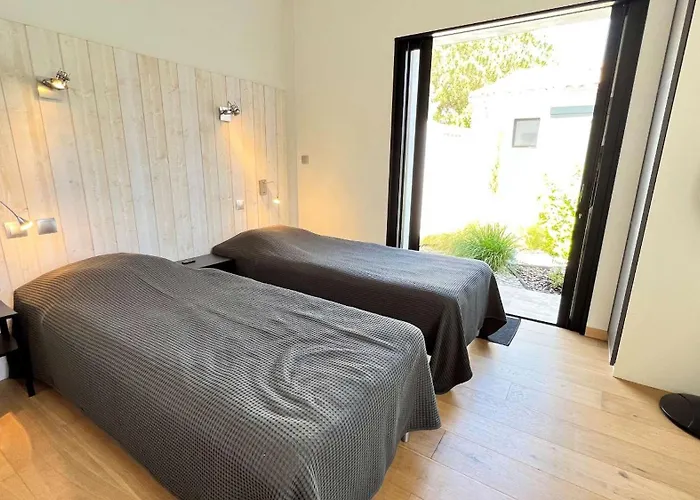 Villa Superbe Avec Piscine Au Cœur Du Village La Flotte